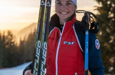 Léonie, Agy comme terrain de jeu !