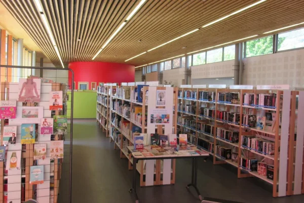 Bibliothèques – Médiathèques – Bar à jeux